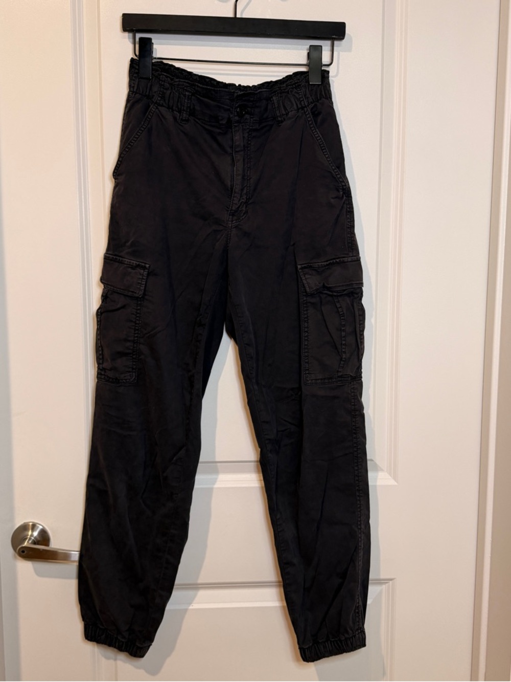American Eagle Outfitters Gray/Black Cargo Pants with Elastic Cuffs